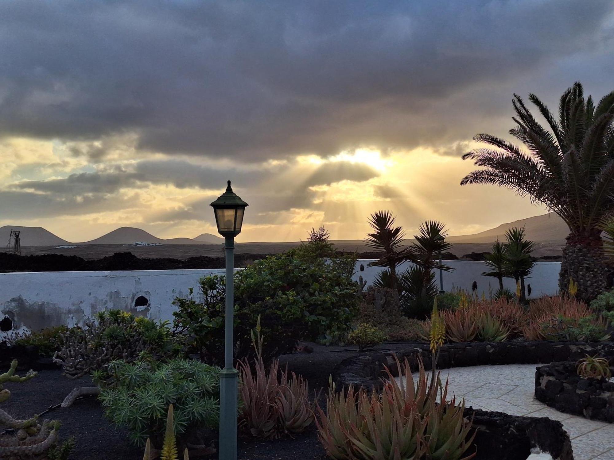 Вилла Casita Pequena Lanzarote Тегисе Экстерьер фото